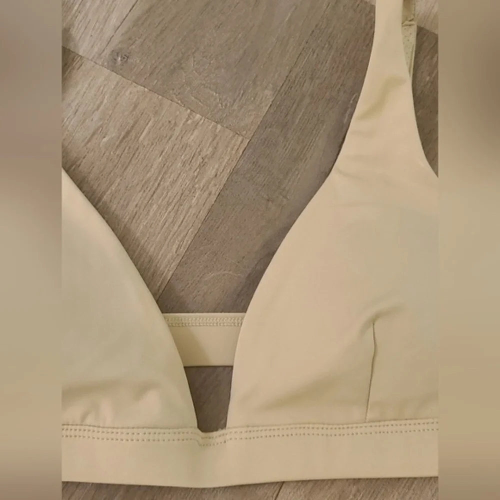 CSB Scrunch Shorts & Freedom Crop Top Set in Chai. - Picture 6 of 11